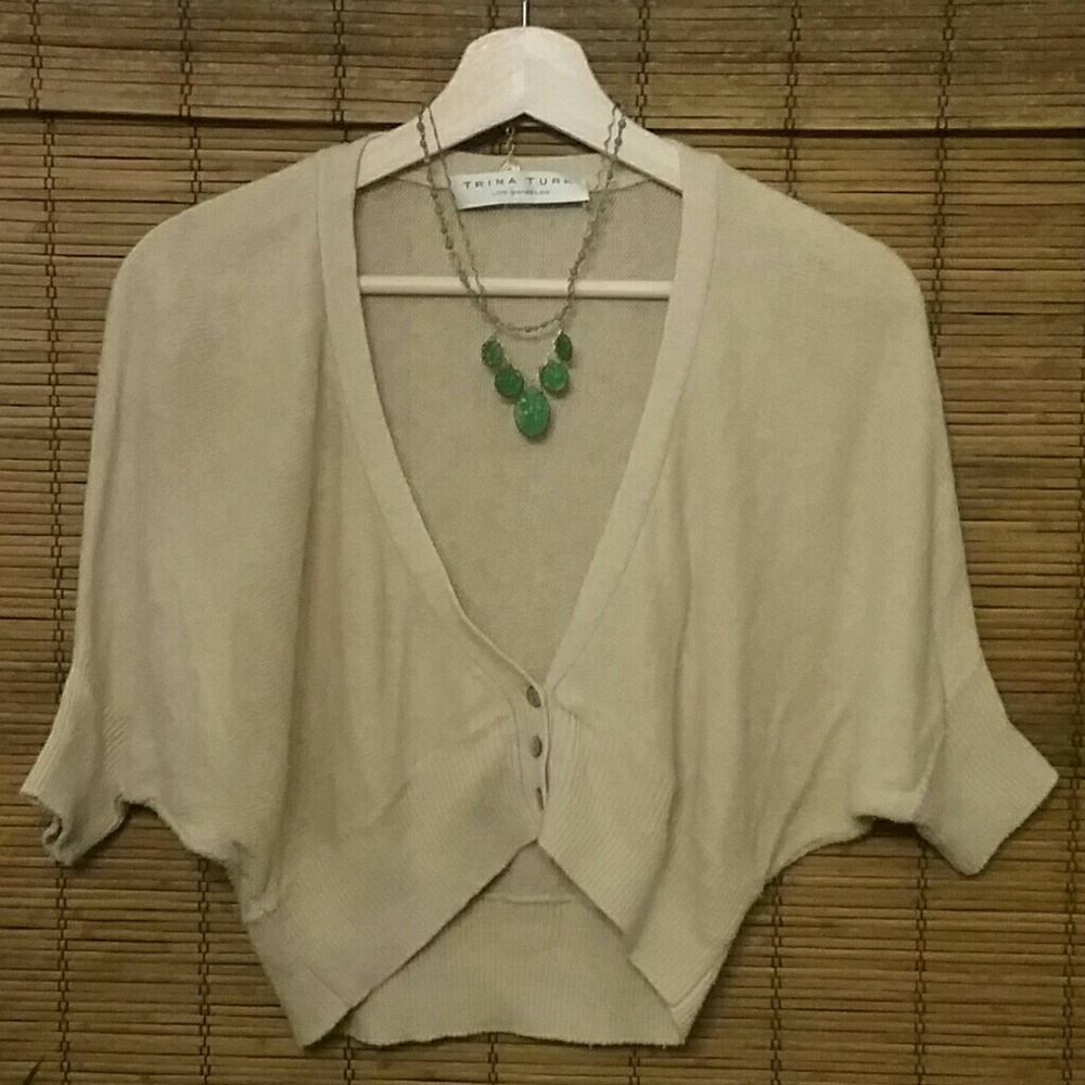 TRINA TURK Original Linen Blend Shrug w 3 Buttons